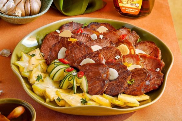 Bò kho mật mía