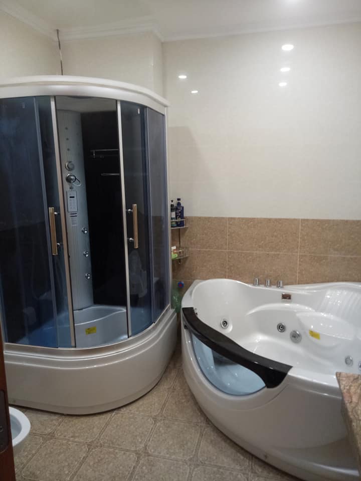 bep-phuong-dong-phan-phoi-va-la-dat-phong-xong-hoi-uot-tai-yen-bai