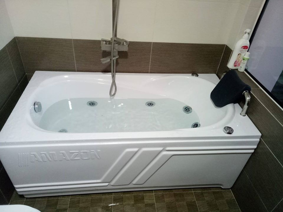 bon-tam-amazon-gia-re